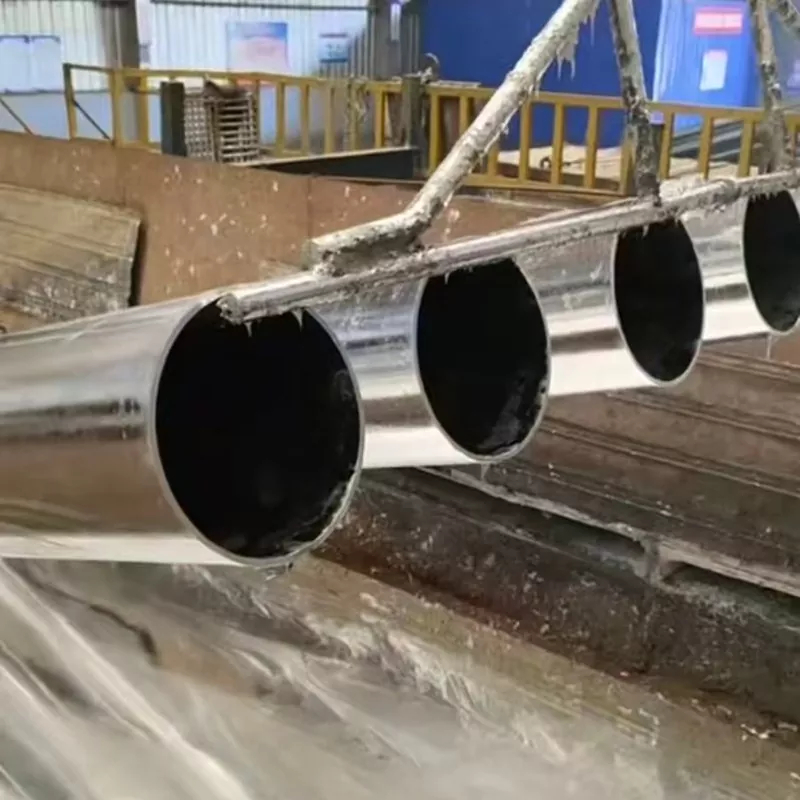 الأنابيب المستديرة المجلفنة